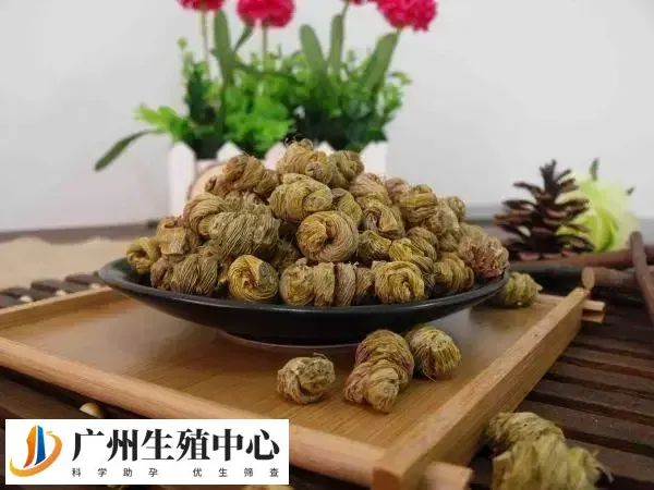 铁皮石斛能补肾益精